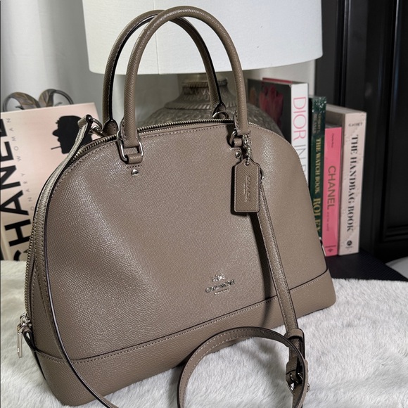 Coach Handbags - Coach Brown Leather crossbody